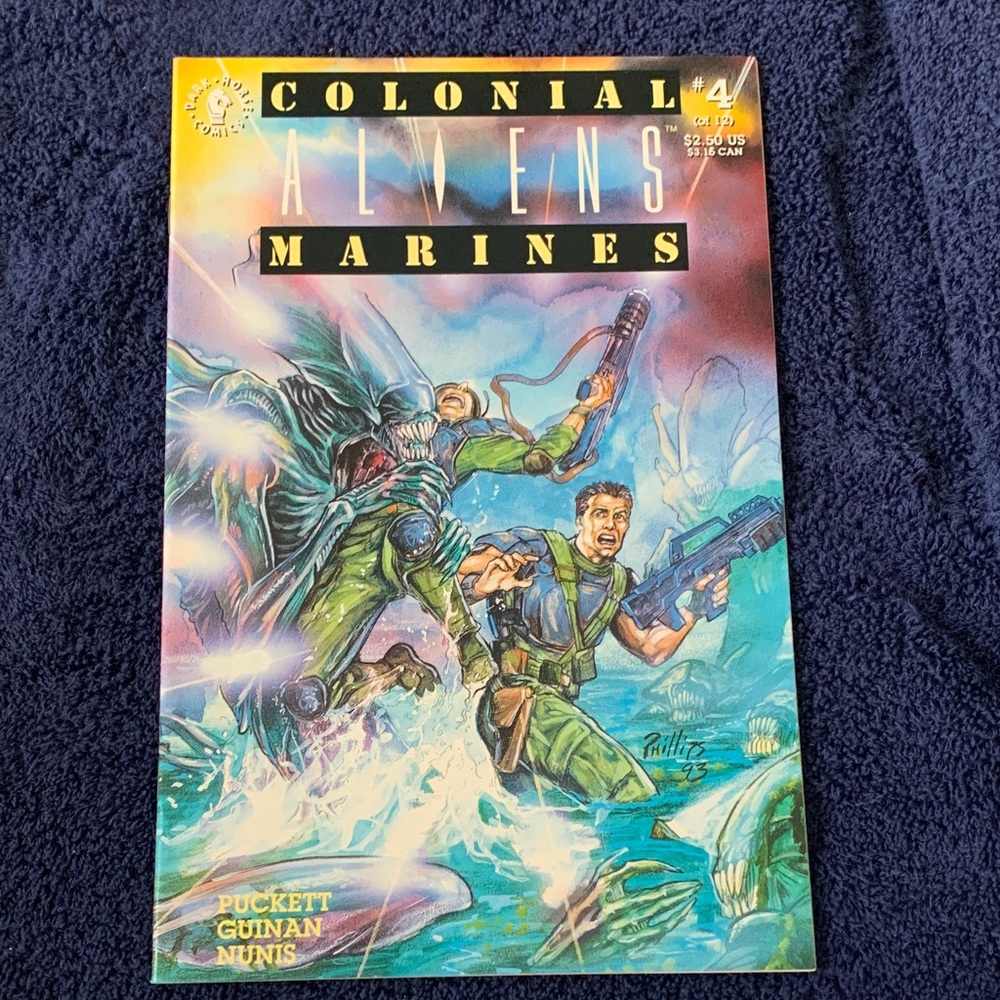 Colonial Aliens Marines Comic Book with Blue and Green Cover